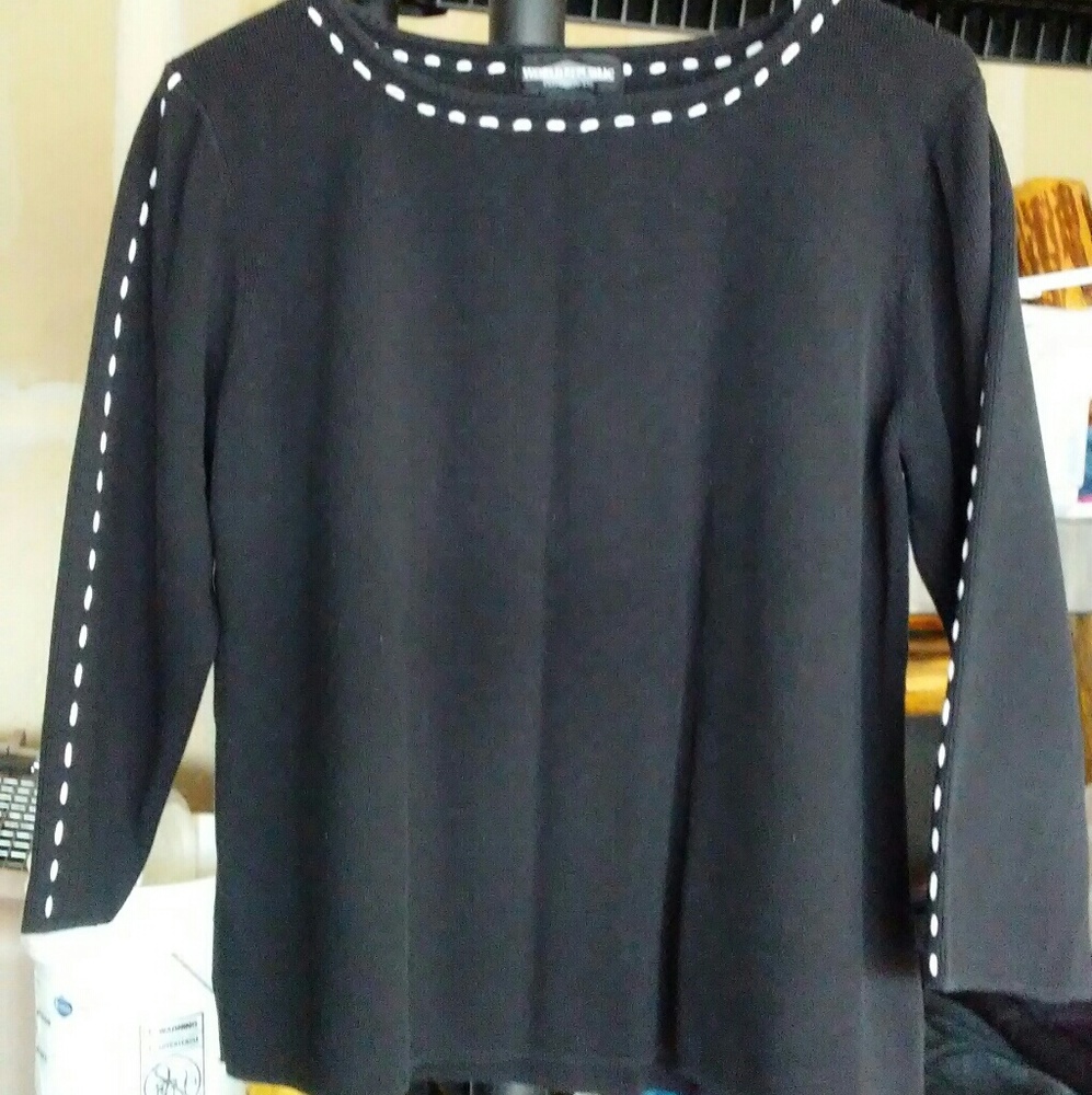 XL sweater with white accent stitching